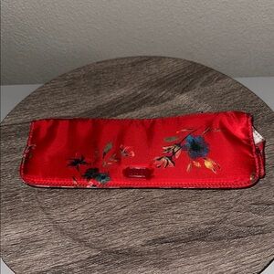 Lug - Choo Choo Pill Organizer - Bouquet Red